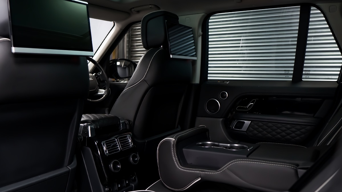 2018 Land Rover Range Rover Image 7